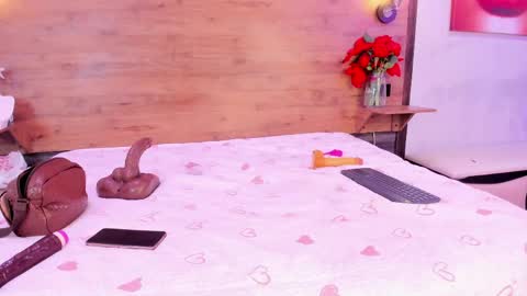 shannawells online show from May 25, 12:59 pm