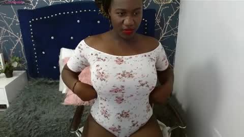 shanntall_tk online show from February 13, 12:00 pm