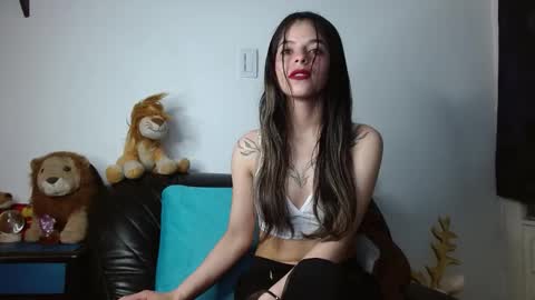 Shantal online show from March 7, 5:42 pm