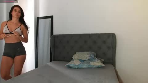 shantal online show from April 5, 3:55 pm