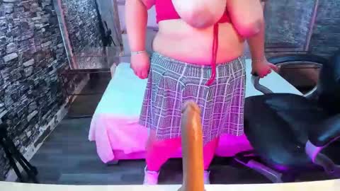 Shara Oz online show from April 14, 5:40 am