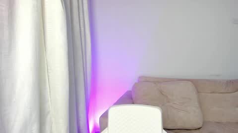 Hi fiends ---- I usually start online from Monday to Friday from 1000 am Saturdays and Sundays at 600 am Colombia time online show from February 27, 3:26 pm