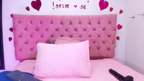 Sharlott online show from February 18, 11:55 am