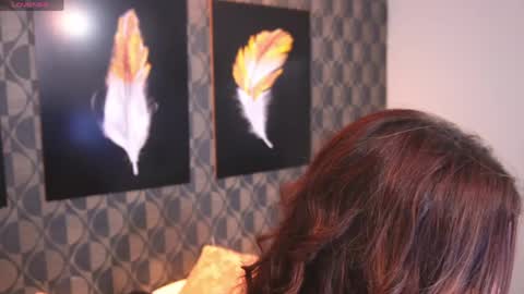 Sharom  online show from April 1, 7:00 pm