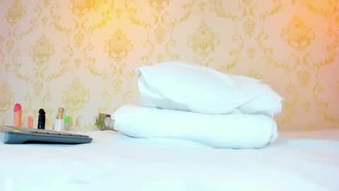 sharon_leather online show from December 5, 12:39 pm