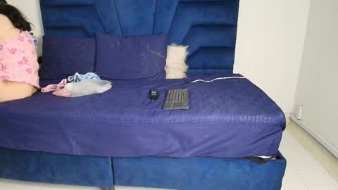 sharon_stone_5 online show from December 1, 12:30 pm