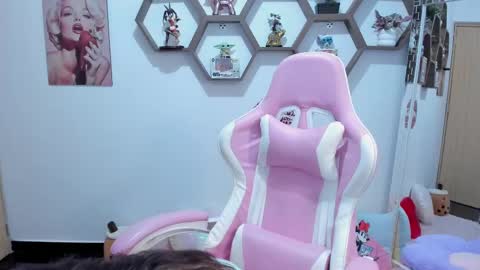 Sharon online show from March 8, 11:18 pm