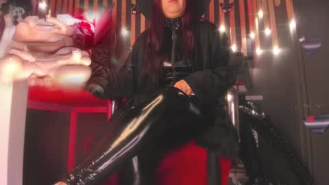 Your mistress Sharon  online show from March 8, 12:09 am