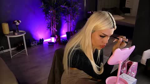 shayblonde online show from February 20, 5:55 am