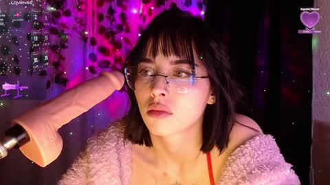 Shayla 3 online show from December 26, 12:49 pm