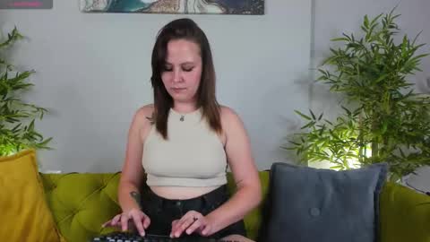 Sheila online show from September 23, 11:30 am