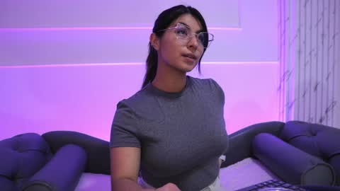  Transmission schedule Monday - Friday 715 am to 200 pm time Colombia  online show from January 21, 12:07 pm