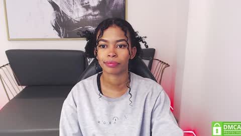 Shenna online show from January 22, 1:00 pm