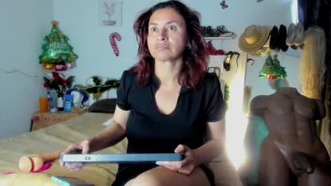 shera hade online show from December 29, 12:23 pm