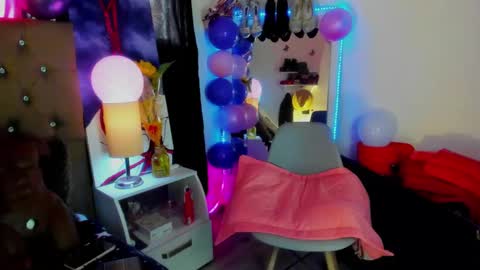 shera hade online show from March 11, 7:03 pm