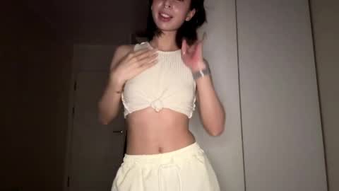 Amy online show from June 2, 12:28 pm