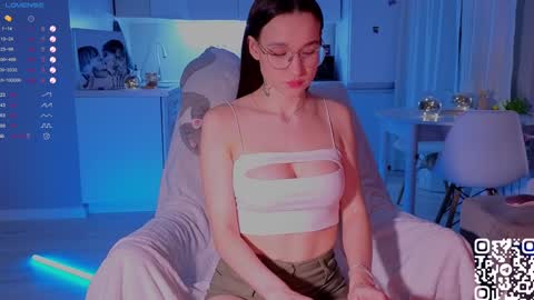 Sheyli online show from December 23, 6:48 pm