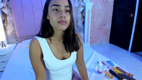 Sheyla online show from December 26, 9:58 pm