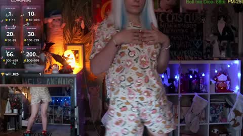 Im Lilu Rosenblum  Guys I have   ----Ill be glad to see you there online show from December 12, 6:21 pm