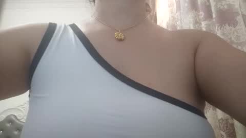 Shirleyni online show from September 21, 3:16 am