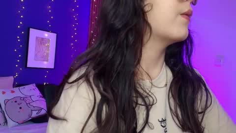 shiwycute online show from March 6, 7:10 pm