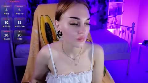 Emly online show from October 26, 4:46 pm