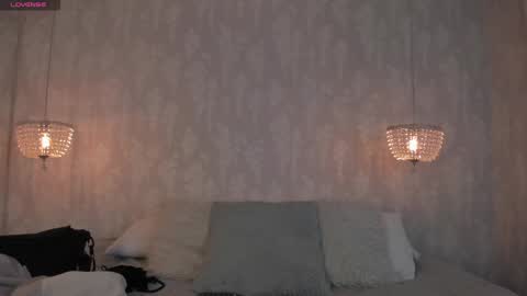 ZUMY ANGELS online show from September 16, 3:25 am