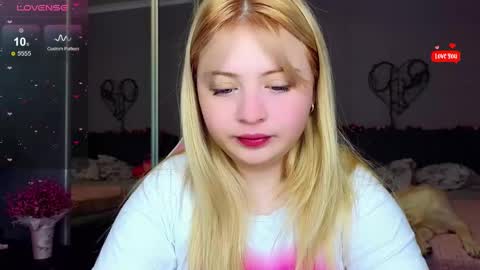 Molly online show from February 24, 12:05 am