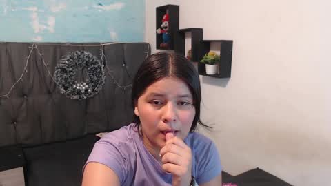 Ana online show from December 31, 12:15 pm