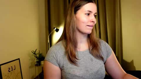 shy_nerd_babyy online show from February 17, 8:52 am