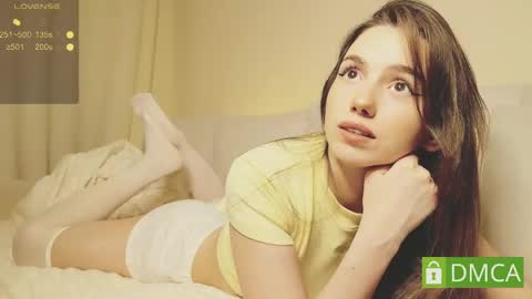 Mary online show from April 1, 11:57 pm