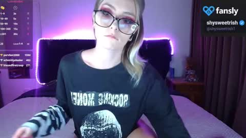 shysweetrish online show from February 2, 2:56 pm