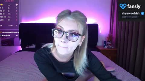 shysweetrish online show from March 6, 3:02 am