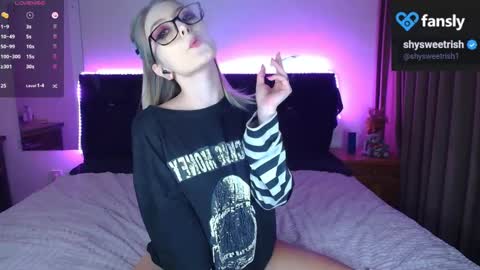 shysweetrish online show from February 14, 1:45 am