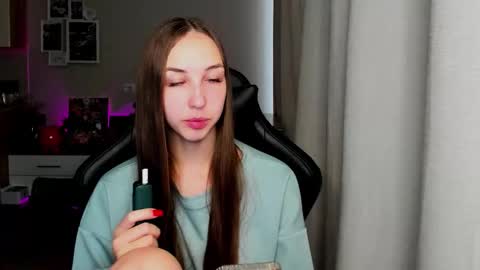 SIA online show from September 16, 2:52 am