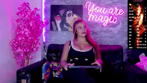 siamarlin online show from October 15, 9:28 pm