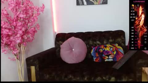 siamarlin online show from January 6, 9:00 pm