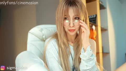 OF   instagram sigmaasian twitter sigmasian online show from January 11, 4:59 am