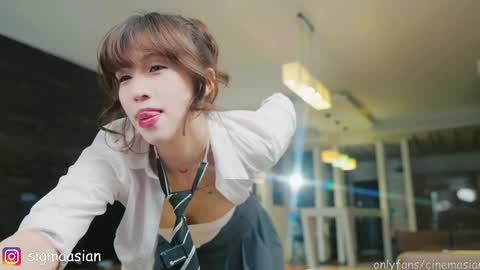 OF   instagram sigmaasian twitter sigmasian online show from February 3, 4:14 am