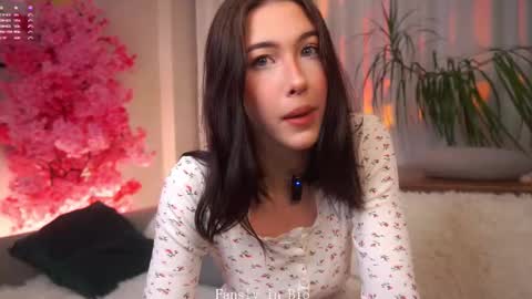 Eva  online show from October 22, 11:15 am