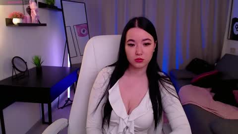 Bella online show from March 23, 1:12 am