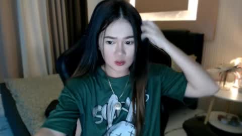 Adrianna Fowler online show from November 4, 2:16 am