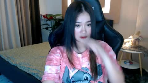 Adrianna Fowler online show from November 28, 2:14 am