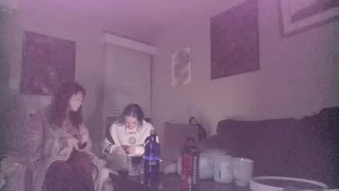 simpsznn online show from February 21, 9:54 am