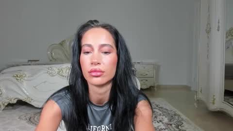 C online show from March 23, 11:00 pm