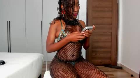 sincerre9_tara online show from January 16, 10:55 am