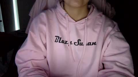 Sindra online show from January 10, 11:50 pm