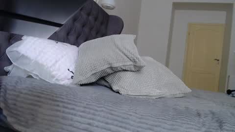 Lina online show from November 9, 11:17 am