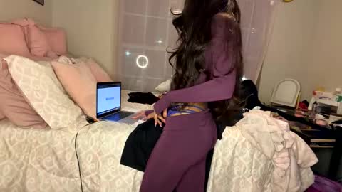 sinn3er online show from February 1, 1:15 am