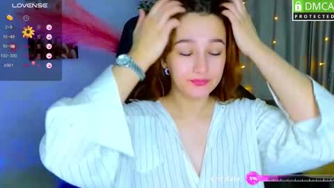 Sinty Noria online show from September 30, 1:11 am